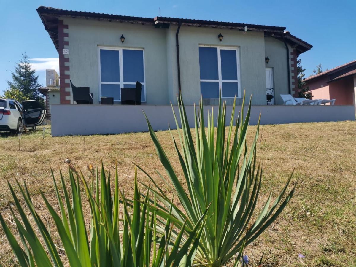 Villa Emine Banya  외부 사진
